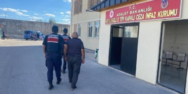 Kırklareli’nde aranan şahıslara yönelik operasyonlarda 12 kişi yakalandı