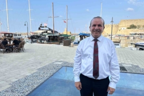 KKTC’li  bakandan Türkiye’ye çağrı: ’’Başka adalara değil, kendi adanıza gelin’’