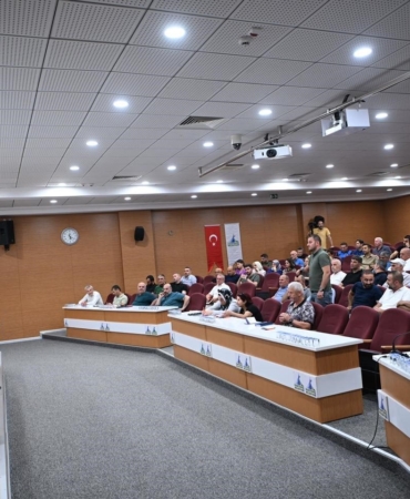 Kocaman’dan muhtarlara: "Uyum ve ahenkle çalışıyoruz"