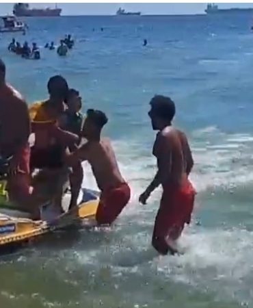 Küçükçekmece sahilinde boğulan çocuk için zamanla yarışı kamerada