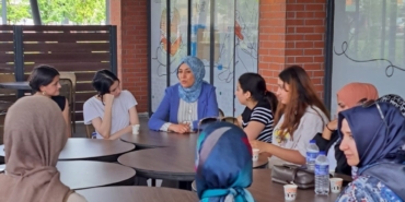 "Kütüphanede Bi Mola" etkinliği kitapseverleri buluşturuyor