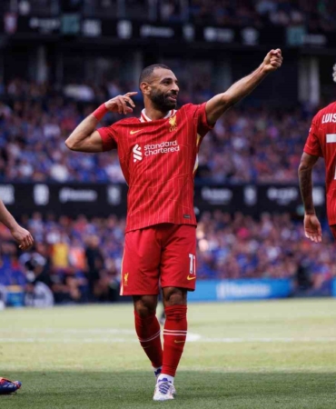 Liverpool, sezona 3 puanla başladı