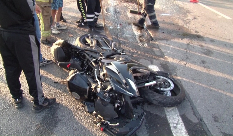 Maltepe’de hatalı dönüş kazaya sebep oldu: 2 yaralı