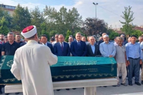 Metrobüs kazasında hayatını kaybeden Ferhat Uçar son yolculuğuna uğurlandı