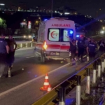 Motosiklet hafif ticari araca çarptı: 1 ölü, 1 yaralı