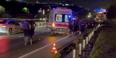 Motosiklet hafif ticari araca çarptı: 1 ölü, 1 yaralı