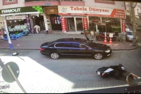 Motosikletli çocuğun devrildiği anlar kamerada