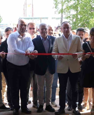 Mudanya kapalı pazar yeri açıldı