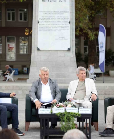 Mudanya’da turizmin geleceği Kitap Fuarı’nda konuşuldu