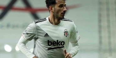 Oğuzhan Özyakup, futbolu bırakma kararı aldı