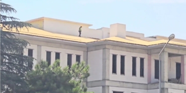 Ölümle dans eden işçi