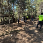 Ormanda baygın hale bulunan şahıs polis ve sağlık ekiplerini harekete geçirdi