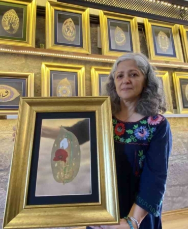 (ÖZEL) 25 yıldır difenbahya yaprağına hayat veriyor