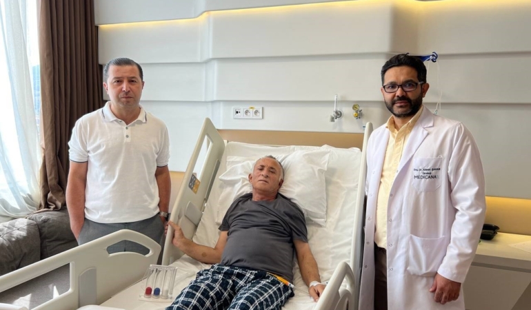(Özel) Hastaneye gidince 56 yıl tek böbreği olduğunu öğrendi