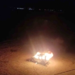 Park halindeki araç alev topuna döndü