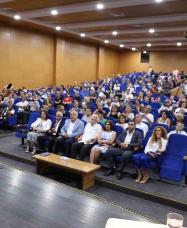 Prof. Dr. Naci Görür İstanbul’un genç ilçesini işaret etti: “Zemininin çok sağlam, dinamitle kırılacak kuvvete sahip”