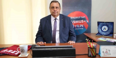 Prof. Dr. Uğur Özgeker: “ABD derin devlet tarafından yönetiliyor”