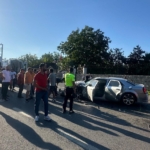Sakarya’da minibüs ile otomobil kafa kafaya çarpıştı: 5 yaralı