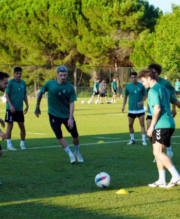 Sakaryaspor, yeni sezon hazırlıklarını sürdürüyor