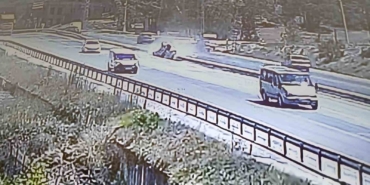 Sancaktepe’de bir otomobilin kaza anı kamerada