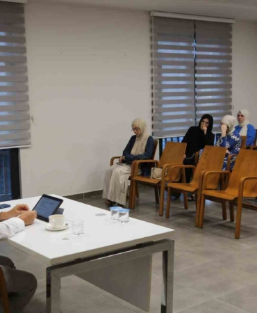 Serdivan akademide dersler devam ediyor