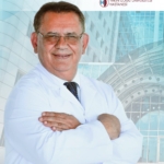 Ses estetiği operasyonu olan erkek hasta, tiz sesinden kurtuldu