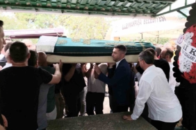 Silahlı saldırıda ağır yaralanan CHP’li meclis üyesi yaşam savaşını kaybetti