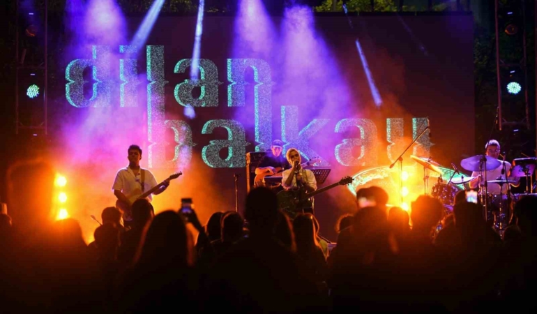 Şişli Belediyesi’nin “Habitat Live” konserlerine yoğun ilgi