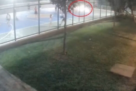 Sitenin basketbol sahasına atılan cisim panik oluşturdu, polis soruşturma başlattı