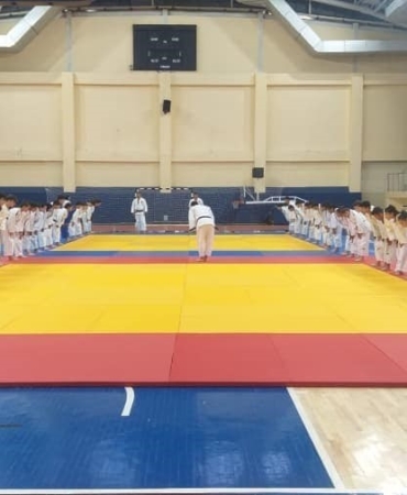 Sporcular ustalık derecelerini yükseltmek için eğitime başladı