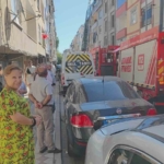 Sultangazi’de çatı katındaki kümeste çıkan yangında güvercinler telef oldu