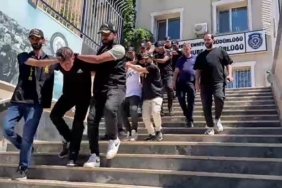 Sultangazi’de motosikletiyle silahlı saldırı düzenleyen şüpheliler yakalandı