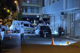 Sultangazi’de olaylı gece: Kuaföre silah ve patlayıcı maddeyle saldırdılar