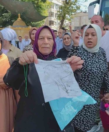 Sultangazi’de "toz" eylemi: İzinsiz yürüyüşe polis müdahale etti