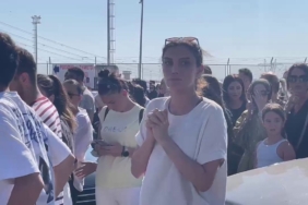 Tahliye kararı sonrası Dilan Polat’ın yakınları cezaevi önüne geldi