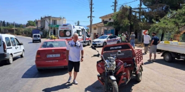 Tarladan dönen aile kaza yaptı: 1 yaralı