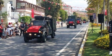 Tekirdağ’da 30 Ağustos kutlamaları: Düşmana korku, dosta güven