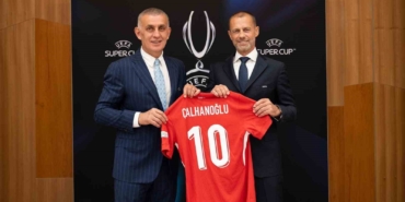 TFF Başkanı Hacıosmanoğlu, UEFA Başkanı Ceferin ile bir araya geldi