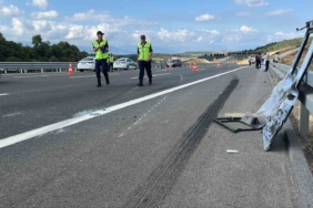 Tırla çarpışan aracın kapısı koptu: Yolcu yola düştü