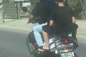 Trafikte hayrete düşüren yolcuklar kameraya yansıdı