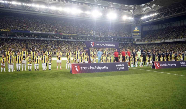 Trendyol Süper Lig: Fenerbahçe: 0 - Adana Demirspor: 0 (Maç devam ediyor)