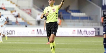 Trendyol Süper Lig: Kasımpaşa: 1 - Adana Demirspor: 0 (İlk yarı)