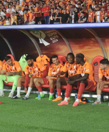 Turkcell Süper Kupa: Galatasaray: 0 - Beşiktaş: 1 (Maç devam ediyor)