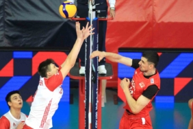 U20 Voleybol Erkek Milli Takımı, Avrupa Şampiyonası’na galibiyetle başladı