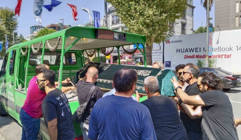 Usta oyuncu Sevil Üstekin son yolculuğuna uğurlandı