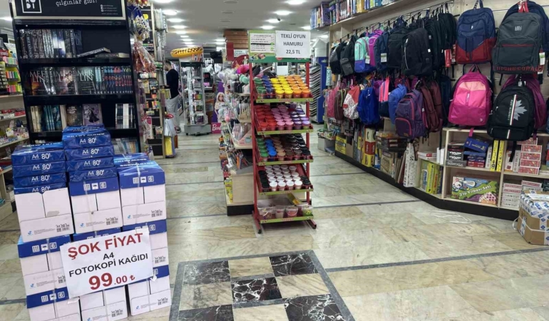 Velilerin kırtasiye telaşı başladı