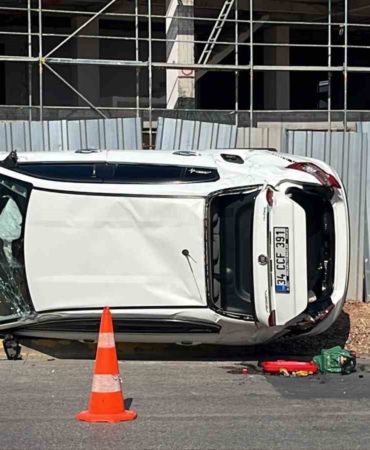 Vince çarparak takla atan otomobilden burnu bile kanamadan çıktı