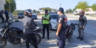 Vize’de jandarma ekiplerinden motosiklet denetimi