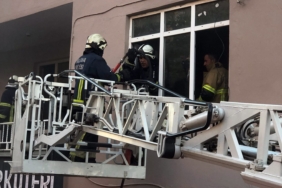 Yalova’da apartman dairesindeki yangın söndürüldü