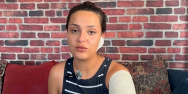 Yalova’da denizde kaybolan 2 kişinin yakınları kadın muhabire saldırdı